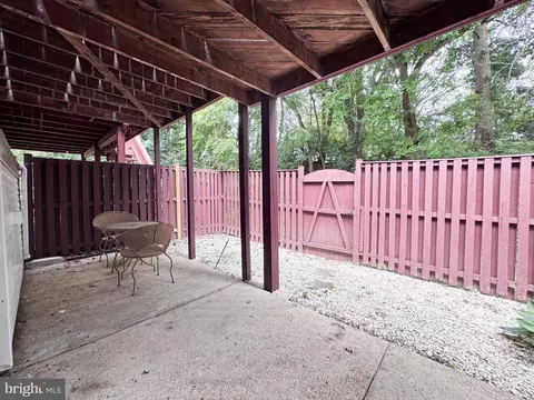 Exterior - 10939 Pebble Run Dr, Silver Spring, MD 20902 photo 17 of 17