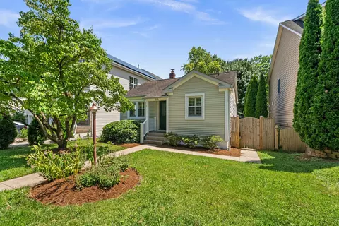513 Park Rd, Rockville, MD 20850