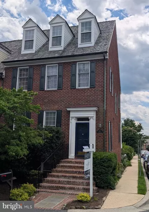 211 Chestertown St, Gaithersburg, MD 20878