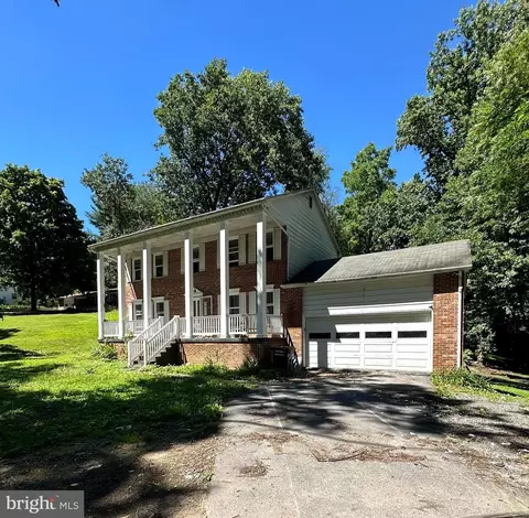 9817 Moyer Rd, Damascus, MD 20872