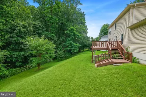Exterior - 13123 Serpentine Way, Silver Spring, MD 20904 photo 5 of 7