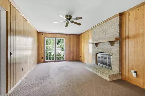 Living - 13123 Serpentine Way, Silver Spring, MD 20904 photo 2 of 3
