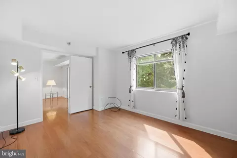 Other - 15100 Interlachen Dr #4-124, Silver Spring, MD 20906 photo 4 of 6