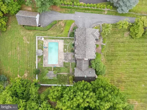 Other - 10812 Cripplegate Rd, Potomac, MD 20854 photo 5 of 6
