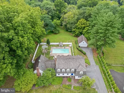 Other - 10812 Cripplegate Rd, Potomac, MD 20854 photo 2 of 6