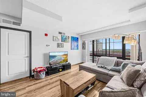 Living - 7915 Eastern Ave #1209, Silver Spring, MD 20910 photo 3 of 4