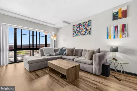 Living - 7915 Eastern Ave #1209, Silver Spring, MD 20910 photo 1 of 4