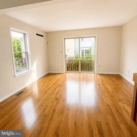 2911 Hickory Leaf Way, Silver Spring, MD 20904 photo 3