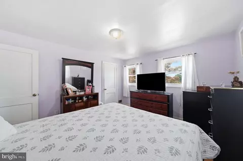 Bedroom - 11931 Centerhill St, Silver Spring, MD 20902 photo 10 of 10
