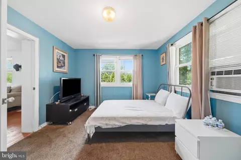 Bedroom - 11931 Centerhill St, Silver Spring, MD 20902 photo 1 of 10