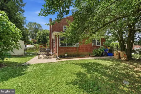 Exterior - 11931 Centerhill St, Silver Spring, MD 20902 photo 7 of 15