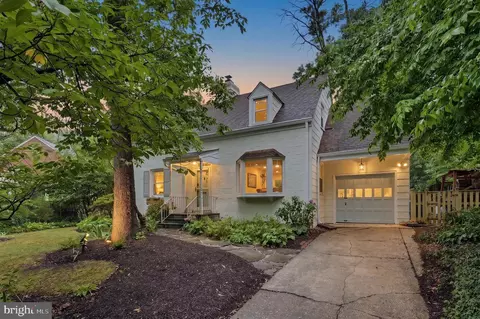 Exterior - 8902 Sudbury Rd, Silver Spring, MD 20901 photo 2 of 17