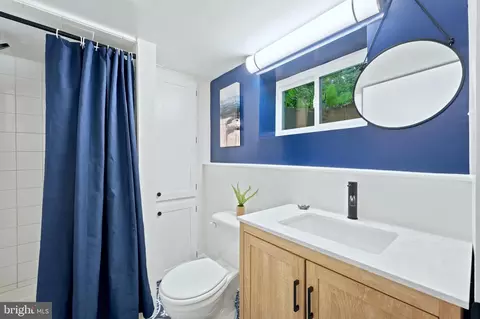 Bath - 8902 Sudbury Rd, Silver Spring, MD 20901 photo 4 of 5