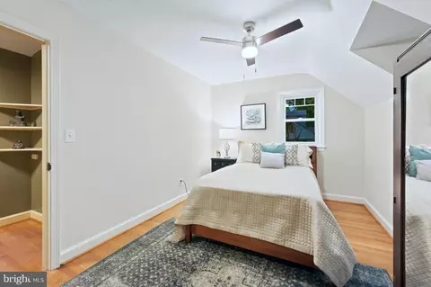 Bedroom - 8902 Sudbury Rd, Silver Spring, MD 20901 photo 8 of 17