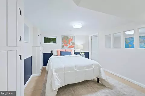 Bedroom - 8902 Sudbury Rd, Silver Spring, MD 20901 photo 14 of 17