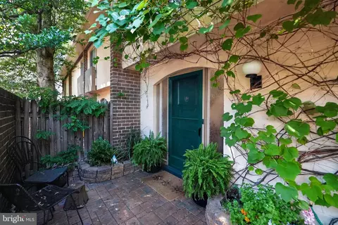 19675 Brassie Pl #1-F, Montgomery Village, MD 20886