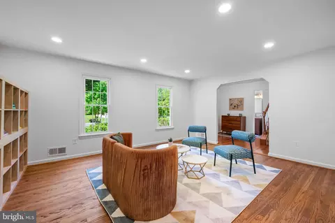 Living - 13848 Turnmore Rd, Silver Spring, MD 20906 photo 2 of 8
