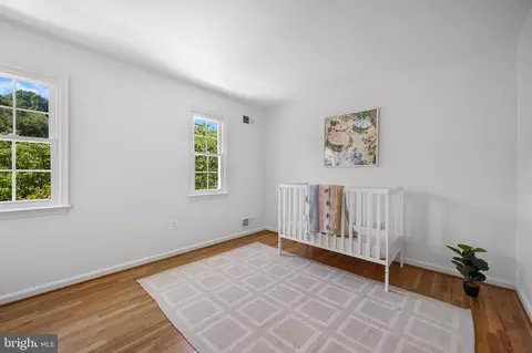 Bedroom - 13848 Turnmore Rd, Silver Spring, MD 20906 photo 3 of 8