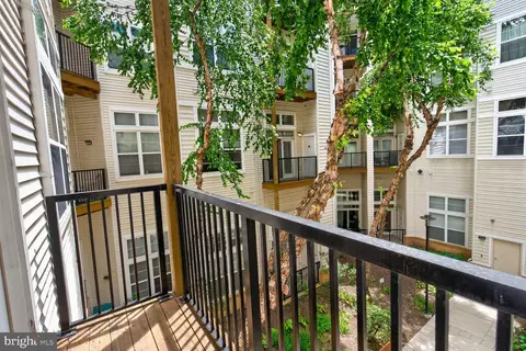 Exterior - 1201 E West Hwy #241, Silver Spring, MD 20910 photo 2 of 15