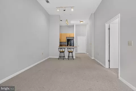 Living - 1201 E West Hwy #241, Silver Spring, MD 20910 photo 3 of 4