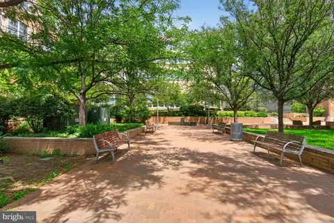 Exterior - 1201 E West Hwy #241, Silver Spring, MD 20910 photo 6 of 15