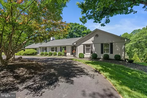 8009 Exodus Dr, Gaithersburg, MD 20882