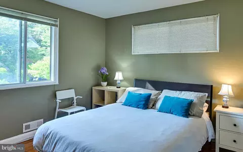 Bedroom - 406 Belton Rd, Silver Spring, MD 20901 photo 1 of 5