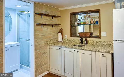 Other - 406 Belton Rd, Silver Spring, MD 20901 photo 5 of 9