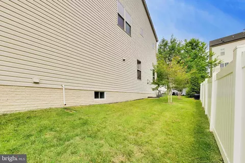 Exterior - 13422 Redspire Dr, Silver Spring, MD 20906 photo 12 of 12
