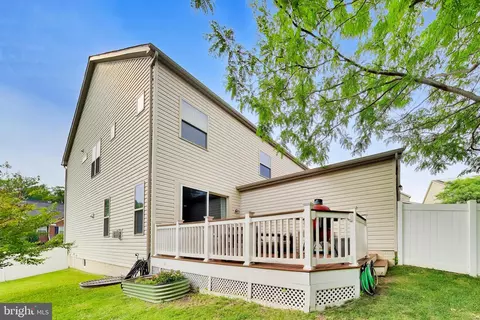Exterior - 13422 Redspire Dr, Silver Spring, MD 20906 photo 7 of 12