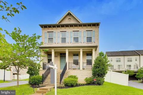 13422 Redspire Dr, Silver Spring, MD 20906