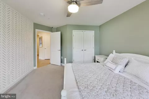 Bedroom - 13422 Redspire Dr, Silver Spring, MD 20906 photo 4 of 7