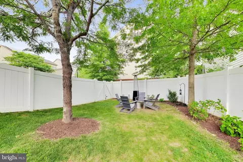 Exterior - 13422 Redspire Dr, Silver Spring, MD 20906 photo 9 of 12