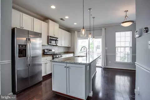 Undisclosed, Clarksburg, MD 20871