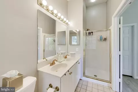 Bath - 15108 Deer Valley Ter, Silver Spring, MD 20906 photo 2 of 4
