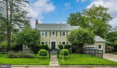 100 Aberdeen Rd, Rockville, MD 20850