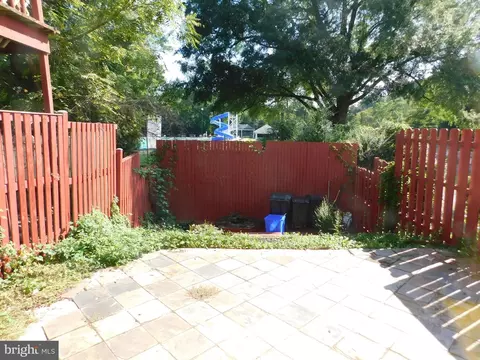 Exterior - 3835 Ferrara Dr, Silver Spring, MD 20906 photo 2 of 9