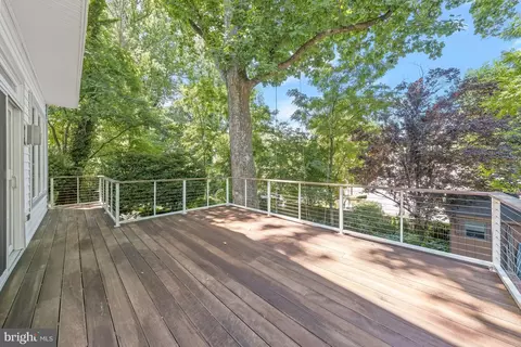 8800 Maywood Ave, Silver Spring, MD 20910 photo 10
