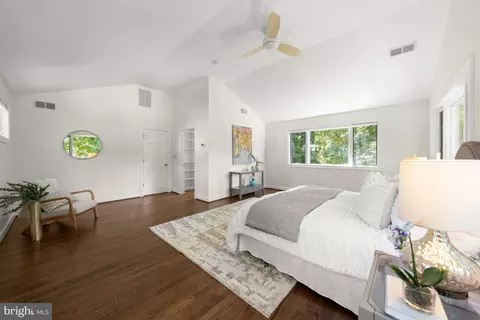 8800 Maywood Ave, Silver Spring, MD 20910 photo 23