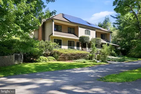 8578 Brickyard Rd, Potomac, MD 20854