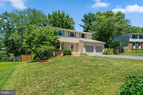 16716 Sioux Ln, Gaithersburg, MD 20878