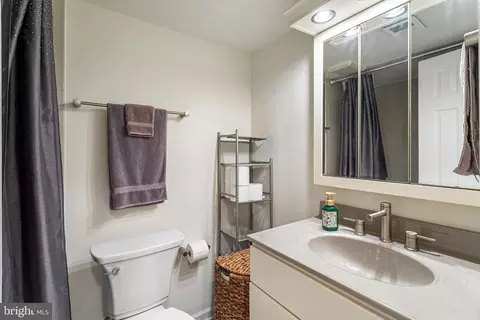 Bath - 3854 Bel Pre Rd #13, Silver Spring, MD 20906 photo 1 of 3
