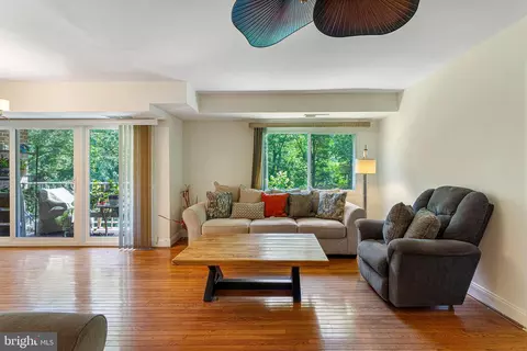 Living - 3854 Bel Pre Rd #13, Silver Spring, MD 20906 photo 2 of 4