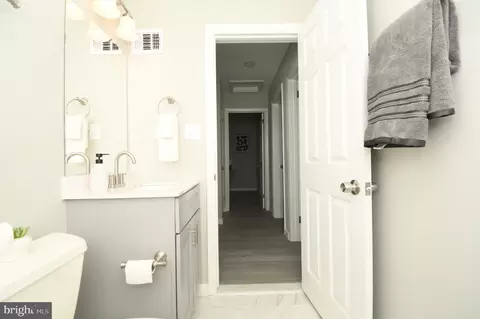 Entry Way - 3506 Harrell St, Silver Spring, MD 20906 photo 8 of 9