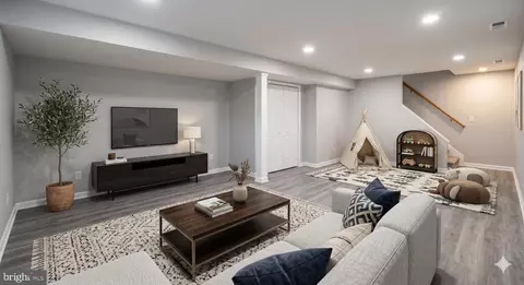 Living - 3506 Harrell St, Silver Spring, MD 20906 photo 7 of 21