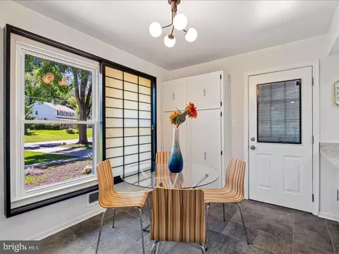 Dining - 903 Annmore Dr, Silver Spring, MD 20902 photo 2 of 2