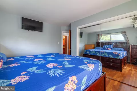 Bedroom - 10804 Lombardy Rd, Silver Spring, MD 20901 photo 2 of 3