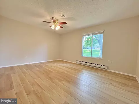 Living - 3513 Twin Branches Ct #38-B, Silver Spring, MD 20906 photo 2 of 2