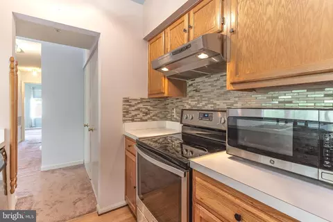 Kitchen - 2800 Clear Shot Dr #9-35, Silver Spring, MD 20906 photo 5 of 5
