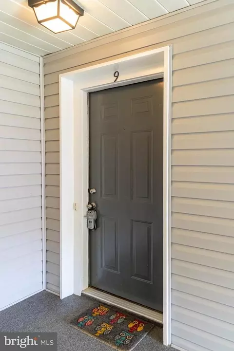 Exterior - 2800 Clear Shot Dr #9-35, Silver Spring, MD 20906 photo 1 of 7